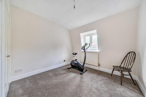 1349769-19-68c979...