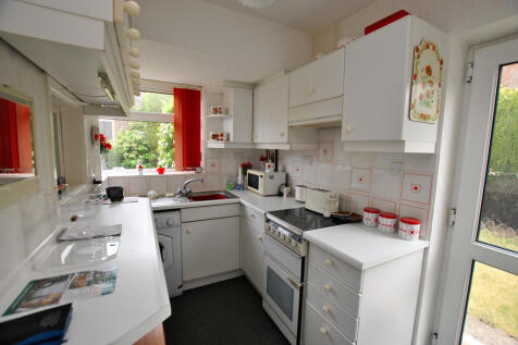 Kitchen_edited