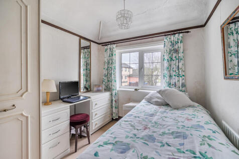 1388441-6-693c3b7...