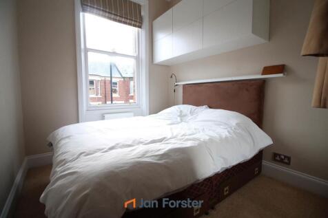 Simonside Terrace, Heaton, Newcastle Upon Tyne photo 5