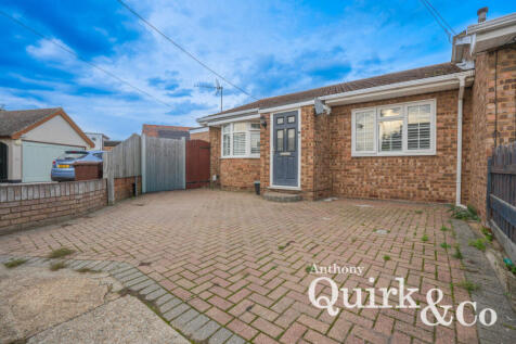 Canvey Island, SS8 - property photo