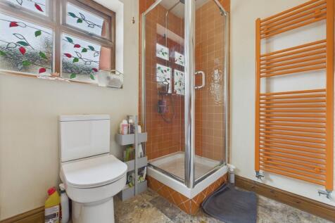 CAM04273G0-PR0175...