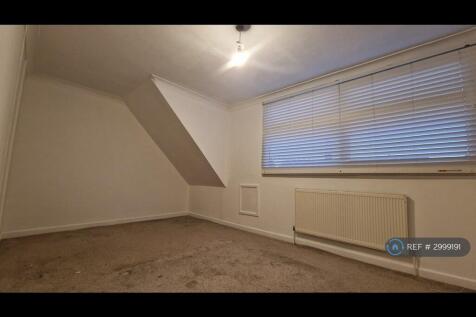 St. Josephs Close, Kettering, NN15 photo 4