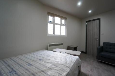 High Street, Bangor photo 5