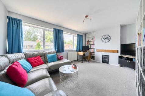 Charnwood Close 4 (12).jpg