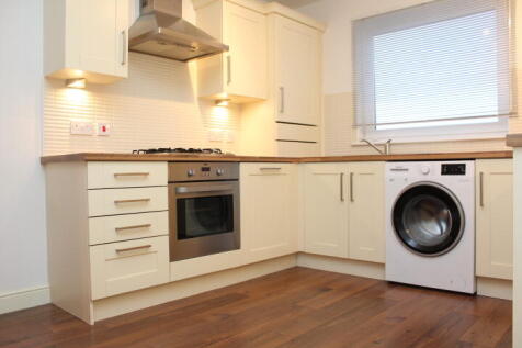 22 Leven Street, Dumbarton, G82 1QG photo 3