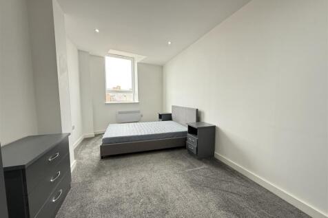 Clifton Park View, Doncaster Gate, Rotherham photo 3
