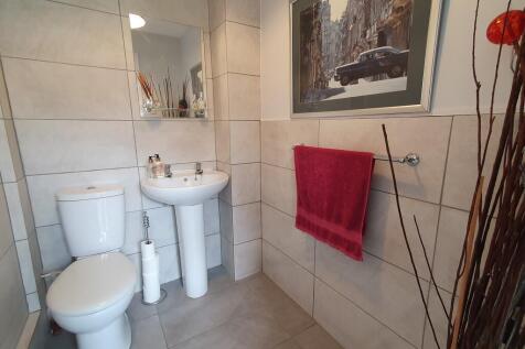 Ground Floor W.C....