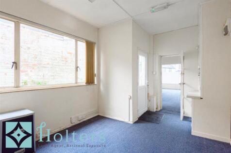 HOLT - 4 &amp; 6 Market Street, Builth Wells-02.jpg