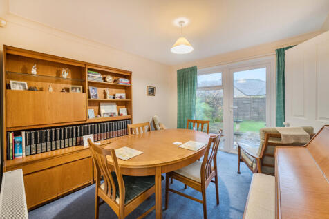 1381987-4-6917519...