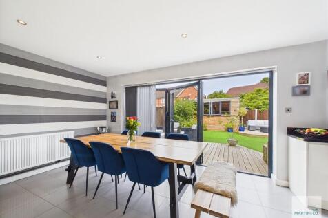 CAM03394G0-PR0342...