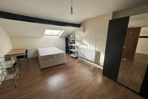 8A Victoria Terrace photo 3