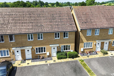 99 Greystone Walk, Cullompton