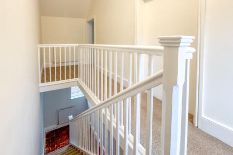 Cloverley Home Fa...