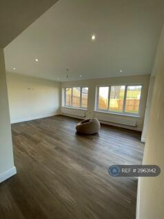 Entwistle Drive, Blackburn, BB2 photo 4