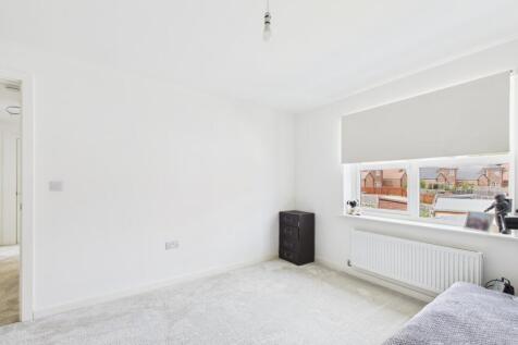 Pavilion Rise - Bedroom 3 (2)