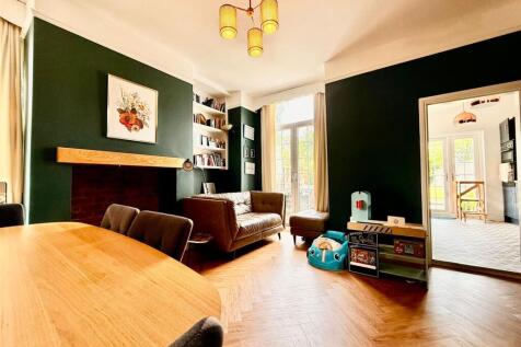 PHOTO-2025-06-23-09-10-55 2.jpg