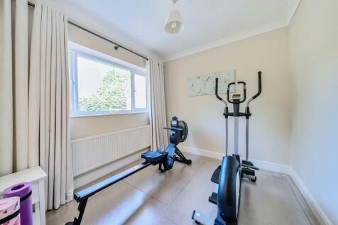 Davidson Frost-Wellings, DFW, Clamp Hill, Stanmore