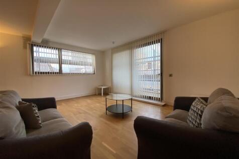 Livingroom.jpeg