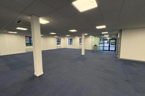 Office to rent Image 4