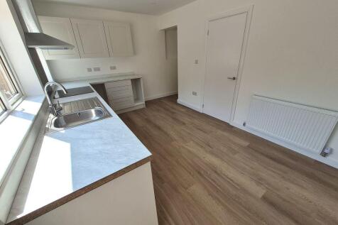 Tottenham Crescent, Kingstanding, Birmingham B44 0ST photo 4