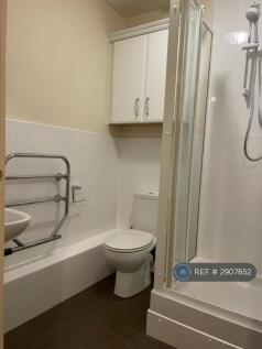 Bedroom 2 Ensuite