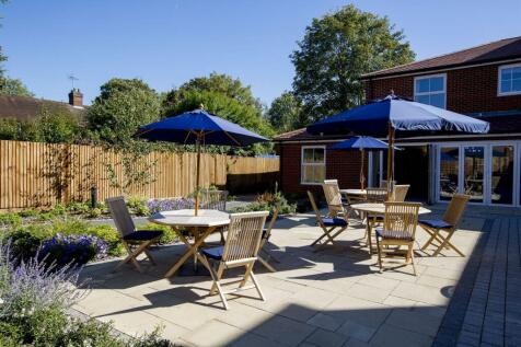 Owners Patio Area.JPG