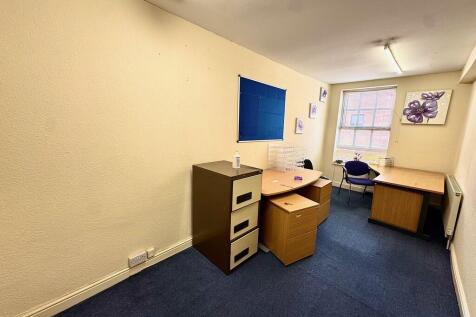 FAFCA95A-E81F-4E9...