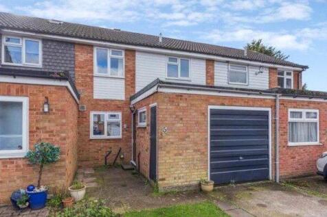 Bushey, WD23 - property photo