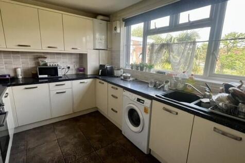 Carmelite Way, Salisbury, Wiltshire, SP1 photo 3