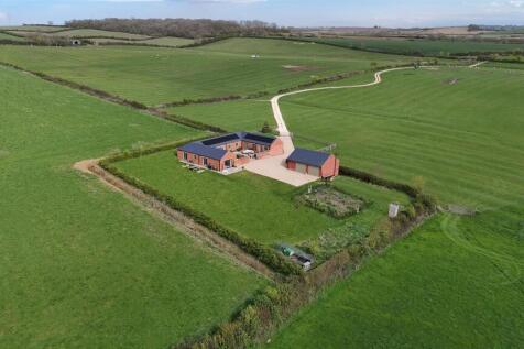 The Hedgerows, Stonton Wyville