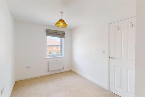 Bligny Crescent, Rose Place, Bicton Heath, Shrewsbury photo 4