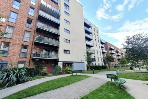 3-bed flat on 1 Honour Gardens, Barking Academy, Dagenham, RM8 2GF, £1,900/mo