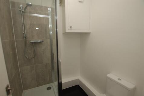 shower room ii.JPG