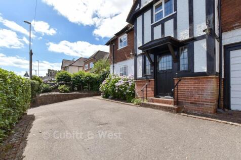 Driveway/Parking