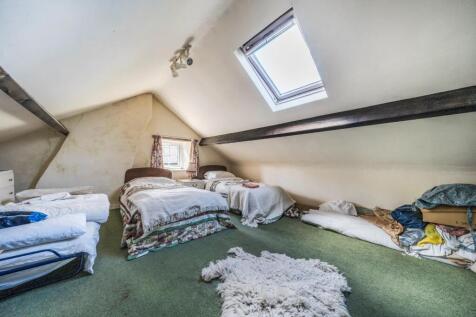Attic room.jpg