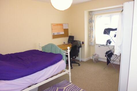 & 16  Looe Road, Ideal for 8 Student Sharers, St Davids, Exeter photo 5