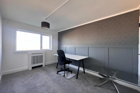 Arranview Street, Chapelhall, Airdrie, ML6 photo 5
