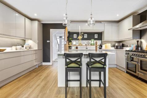 Douglas Avenue, 6-007.JPG