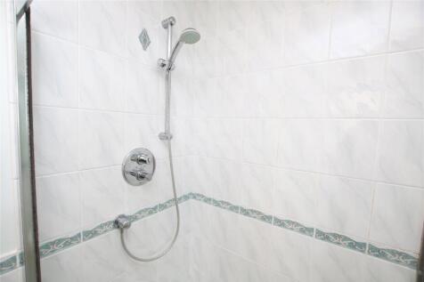 En-Suite-Shower