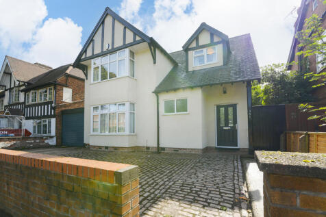 5-bed detached on Derby Road, Lenton, Nottingham, NG7 2DZ, £3,987/mo