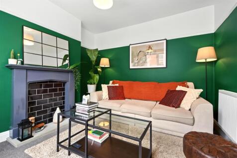 Lounge (3).jpeg
