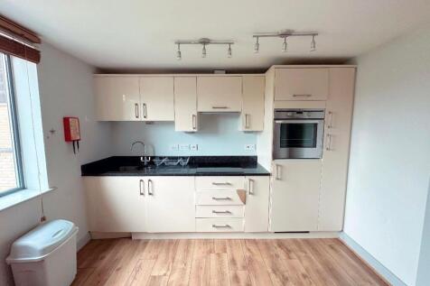 WhatsApp Image 2024-05-02 at 13.56.50.jpeg