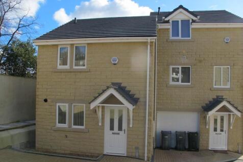 2-bed house on Old Glenaire Court, Baildon, Shipley, West Yorkshire, BD17, £1,000/mo
