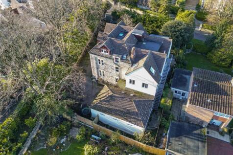 20 Cambridge Road, Clevedon, North Somerset BS21 7