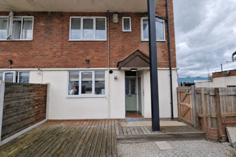 3 Bedroom Duplex Apartment for Rent