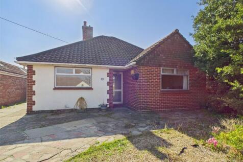 Bournemouth, BH6 - property photo