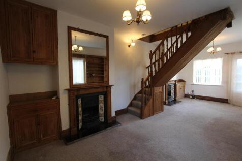 8 Chapel Walk, Lymm photo 3