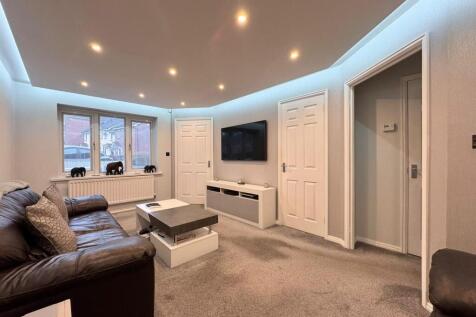 lounge (1).jpeg
