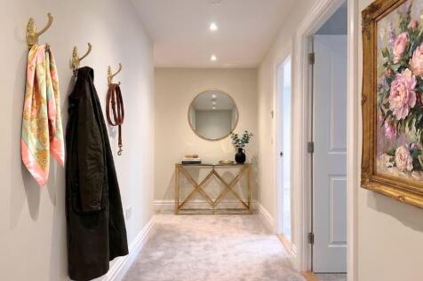 primary property image